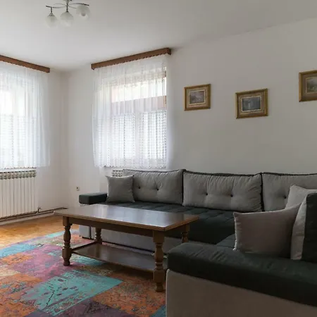 Apartman Central *